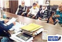 थकीत करावर 2 टक्के दंड माफ करा! आप’ची मागणी; मुख्याधिकाऱ्यांना दिले निवेदन