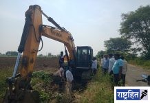 ग्रामस्थांनी उत्तम गालवाच्या पाईपलाइनचे काम पाडले बंद; पवनार येथील सुशिक्षीत बेरोजगारांना कामावर घेण्याची मागणी! अजय गांडोळे यांचे नेतृत्व