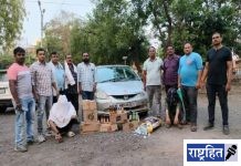 ठाकरे मार्केट परिसरात उतरवित होते दारूसाठा अन् पोहोचले पोलिस! दोघांना अटक, दोघे फरार