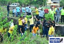 धाम नदी स्वच्छता अभियानात सरसावले शेकडो हात! विविध सामाजिक संघटनांसह जिल्हा प्रशासनाचा सहभाग