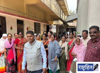 पाण्याच्या समस्येवर संतप्त संत तुकडोजी वार्डातील नागरिकांचे निवेदन ; डाॅ. उमेश वावरे यांच्या नेतृत्वाखाली मुख्याधिकाऱ्यांना निवेदन सादर