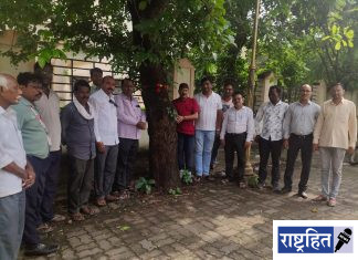 रक्षाबंधन व जागतिक आदिवासी दिनानिमित्त वृक्षांना राखी बांधून संवर्धनाचा संकल्प ; निसर्गाशी नातं घट्ट करण्याचा अनोखा उपक्रम