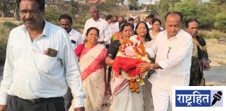 स्व. अजितदादांच्या अस्थिकलशाचे धाम नदीवर विसर्जन; राष्ट्रवादी कार्यकर्त्यांचा भावनिक निरोप