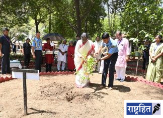 सेवाग्रामात राष्ट्रपतींचे आगमन ; बापूंच्या स्मृतींना अभिवादन ! बापुकुटीत प्रार्थना, बेल वृक्षाचे रोपण