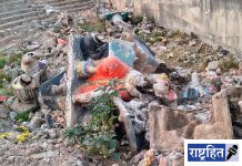 विसर्जन कुंड की विटंबनेचा खड्डा? सात महिन्यांनंतरही भग्न गणेशमूर्तींचा ढिग ; प्रशासनाचे दुर्लक्ष कायम
