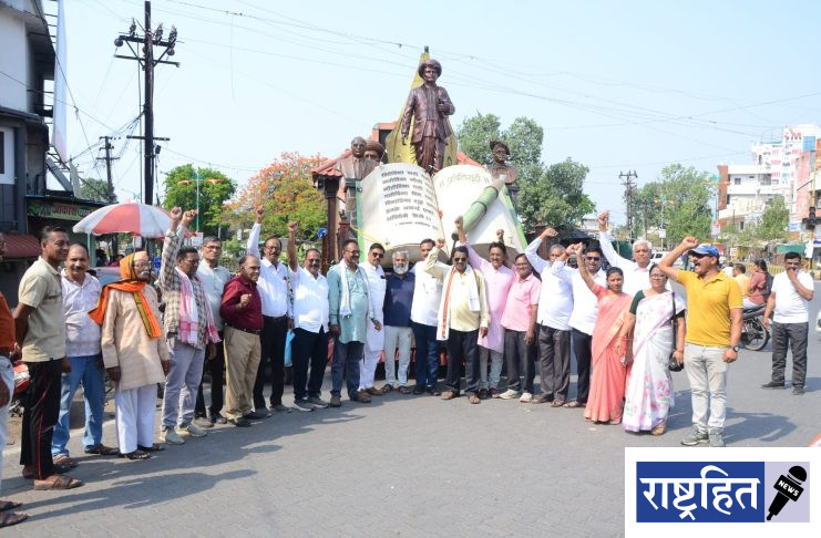महात्मा फुले चित्ररथाचे वर्धा शहरात भव्य स्वागत